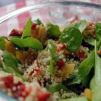 Strawberry and Spinach Quinoa Salad