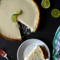 Vegan Key Lime Pie with Coconut Crust