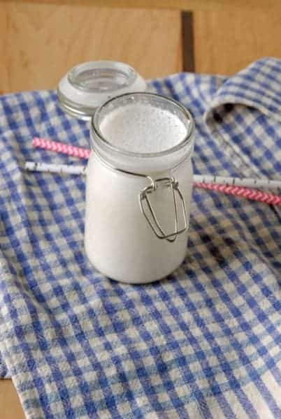 Homemade Non-Dairy Milk {Oat, Pistachio & Cashew}