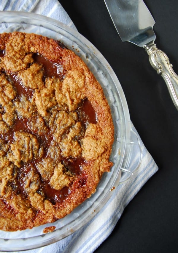 Peanut Butter and Strawberry Jam Breakfast Cookie Pie