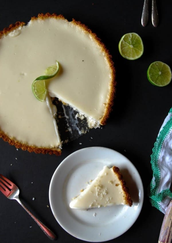 Vegan Key Lime Pie with Toasted Coconut Crust