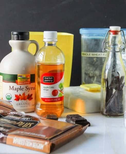 Vegan Baking Pantry Essentials//heartofabaker.com