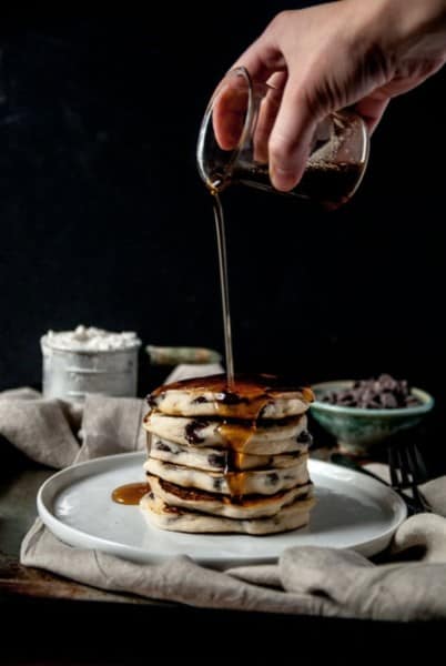 Vegan & Gluten Free Chocolate Chip Pancakes- The easiest and best vegan and gluten free chocolate chip pancakes, perfect for a lazy weekend brunch!