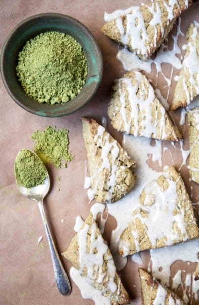 Vegan matcha scones with a sweet vanilla bean glaze! A perfect way to use matcha green tea powder in the easiest vegan scone recipe.