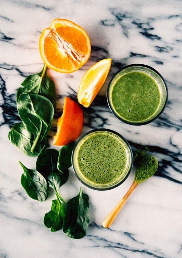 Orange Matcha Smoothie-Orange and matcha come together to create a perfect cold busting matcha smoothie!